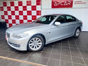 BMW Serie-5 520 d Auto com 176 009 km por 17 950 € APCAR | Aveiro