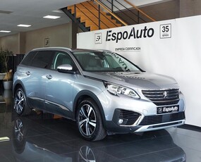 Peugeot 5008 1.5 BlueHDi Allure EAT8 com 56 501 km por 26 500 € EspoAuto Premium | Braga