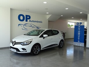 Renault Clio 1.5 dCi Limited Edition com 120 000 km por 12 750 € OP Automóveis | Porto
