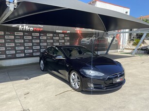 Tesla Model S 85D com 185 700 km por 33 900 € Kikocar | Leiria