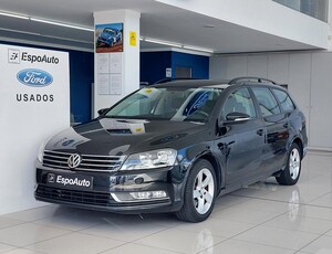 Volkswagen Passat 1.6 TDi Trendline com 201 209 km por 9 900 € EspoAuto | Braga