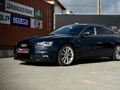 Audi A5 2.0 TDi Multitronic por 22 900 € Spotcars - Abrantes | Santarém