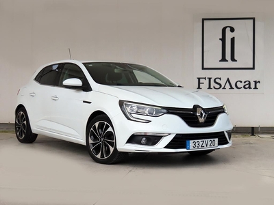 Renault Clio 1.5 dCi Limited EDC por 16 490 € Fisacar Barcelos | Braga