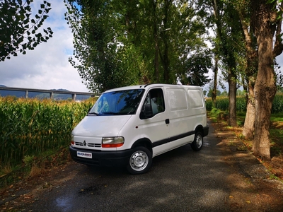 Renault Master 2.2 dCi L2 H2 3.5T por 5 350 € Melhor2Mundos Guimarães | Braga