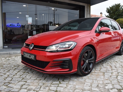 Volkswagen Golf 2.0 TSi GTi DSG Performance por 33 999 € CruzCar | Santarém