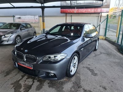 BMW Serie-5 520 d Pack M Auto por 26 950 € Luxury Auto | Lisboa