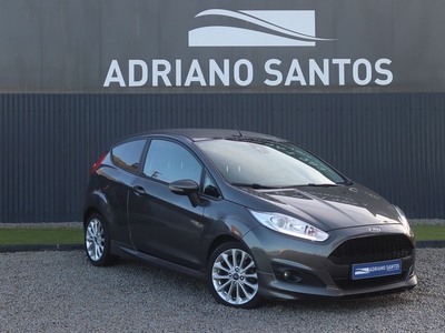 Ford Fiesta 1.5 TDCi STLine com 160 947 km por 11 900 € Adriano Santos Automóveis | Valongo | Porto