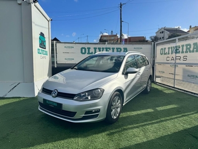Volkswagen Golf 1.6 TDi Confortline por 12 600 € OliveiraCars | Lisboa