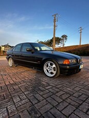 Bmw e36 325tds 3.0d Leiria, Pousos, Barreira E Cortes •