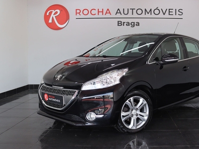 Peugeot 208 1.2 VTi Active por 9 950 € Rocha Automóveis - Braga | Braga