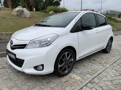 Toyota Yaris 1.4 D-4D Trend+Navi por 13 900 € Classpark | Porto