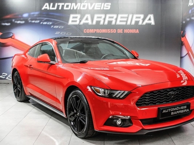 Ford Mustang 2.3i EcoBoost com 88 531 km por 39 800 € Automóveis Barreira | Lisboa