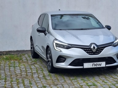 Renault Clio 1.0 TCe Techno Bi-Fuel por 19 450 € Carvalhos e M. Moura Lda - Agente Renault | Porto