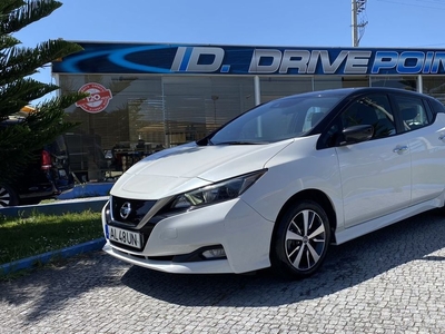 Nissan Leaf 10o Aniversário com 132 001 km por 16 900 € Drive Point | Porto