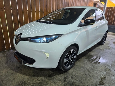 Renault ZOE Intens 40 com 90 000 km por 8 990 € Auto 132 Volta da Pedra | Setúbal
