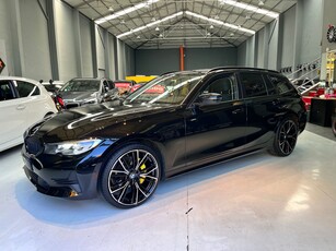 BMW Serie-3 318 d Auto com 136 664 km por 33 900 € GTB Auto | Porto