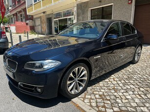 BMW Serie-5 520 d Line Luxury Auto com 69 950 km por 24 600 € Santos e Saraiva Lda | Lisboa