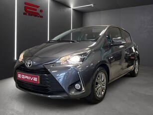 Toyota Yaris 1.0 VVT-i Active com 64 000 km por 12 900 € Edriive | Lisboa