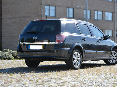 Opel Astra Caravan 1.7 CDTi Edition