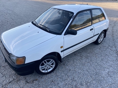 Toyota Starlet 1.5D 5 Lugares