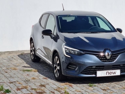Renault Clio 1.0 TCe Evolution por 18 290 € Carvalhos e M. Moura Lda - Agente Renault | Porto