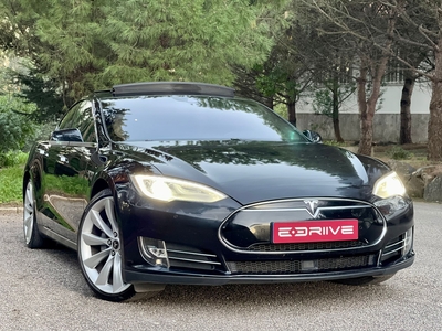 Tesla Model S 85D com 168 000 km por 45 000 € Edriive | Lisboa