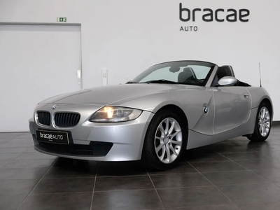 BMW Z4 2.0 com 240 000 km por 14 900 € Bracae Auto | Braga