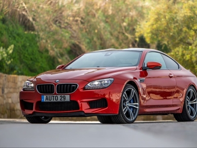 BMW Serie-6 M6 com 100 000 km por 64 900 € Auto 29 | Porto