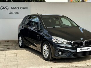 BMW Serie-2 216 d Line Luxury com 80 231 km por 16 500 € AMG Car | Setúbal