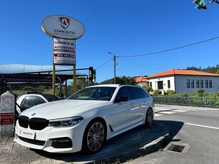BMW Serie-5 520 d Pack M Auto com 75 000 km por 31 990 € Conceito Automóvel | Porto