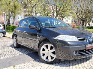 Renault Mégane 1.5 dCi SE Exclusive com 221 000 km por 5 490 € Pedro Santos Automóveis | Lisboa