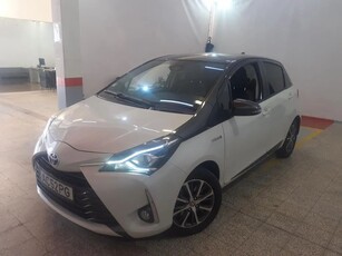 Toyota Yaris 1.5 HSD 20 Anos com 57 158 km por 17 100 € Ayvens Gaia | Porto