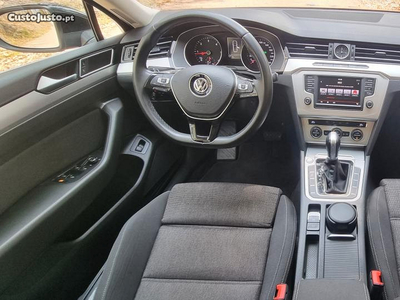 VW Passat Variant Confortline DSG