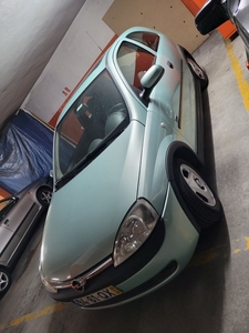 Vendo opel corsa 2001