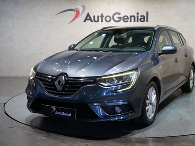 Renault Mégane 1.5 dCi Intens por 15 990 € AutoGenial Comércio de Automóveis, Lda | Porto