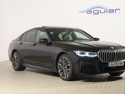 BMW Serie-7 745 e iPerformance Pack M Auto com 88 000 km por 66 000 € Aguiar Automóveis | Porto
