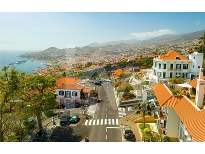 T2+2 Penthouse |São Gonçalo | Estrada Conde Carvalhal | Funchal | Ilha