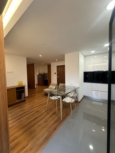 Vendo ou Alugo Apartamento T2 Recuado com Terraço e lugar de garagem - Asprela - Domus III - Hosp. S.João