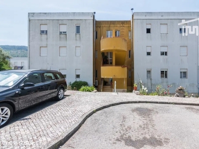 Apartamento para alugar em Minde, Portugal