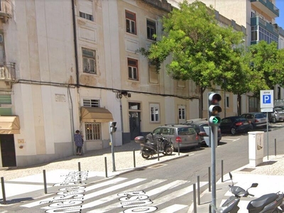 Apartamento T3 em Lisboa de 67,00 m²
