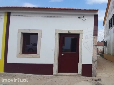 Casa para alugar em Carregueiros, Portugal