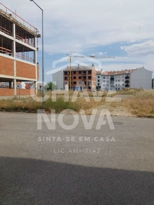 Lote de Terreno para construção com 819 m2 de Área bruta de construção em Alhos Vedros (Moita) vendido por 145.000.00€