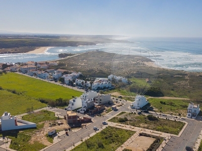 Terreno para comprar em Vila Nova de Milfontes, Portugal