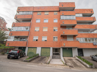 Apartamento T3 para Arrendamento em Santa Clara, Coimbra