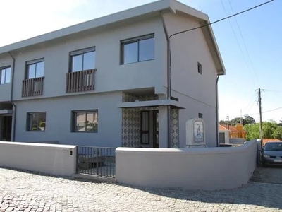 Casa para alugar em Arcozelo, Portugal
