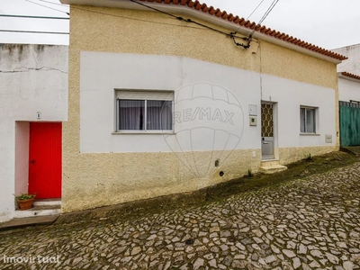 Casa para comprar em União das Freguesias de Leiria, Pousos, Barreira e Cortes, Portugal