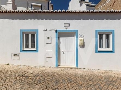 House T0 renovated located in Alte, Loulé