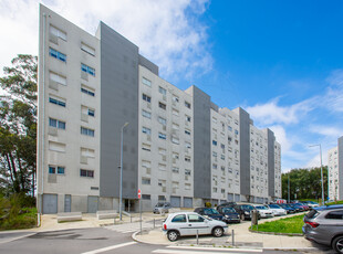 Apartamento T3 à venda em Vilar de Andorinho, Vila Nova de Gaia