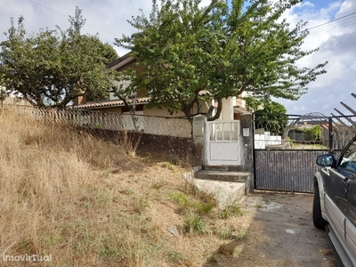 Moradia T4 Venda em Vila de Cucujães,Oliveira de Azeméis