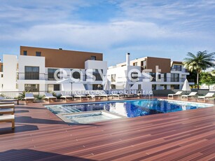 Apartamento T2 de luxo, em condomínio com piscina - Cabanas de Tavira